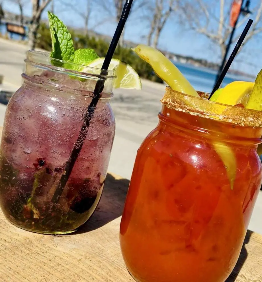 67a141674e73e_drinks 67a141674e73e_drinks